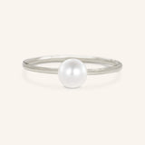 Oro Pearl Plain Solitaire Ring