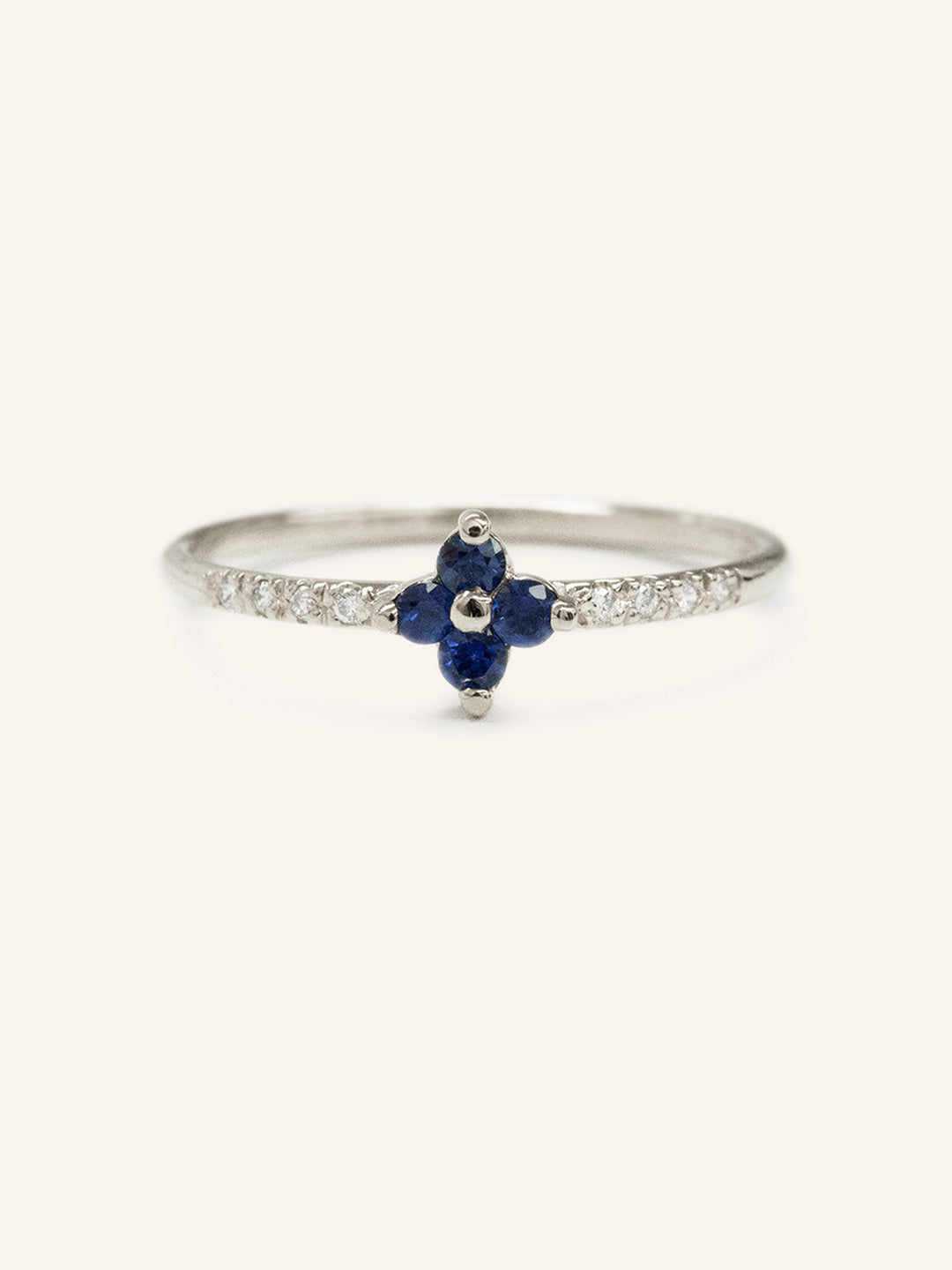 Lucky Clover Blue Sapphire Diamond Ring