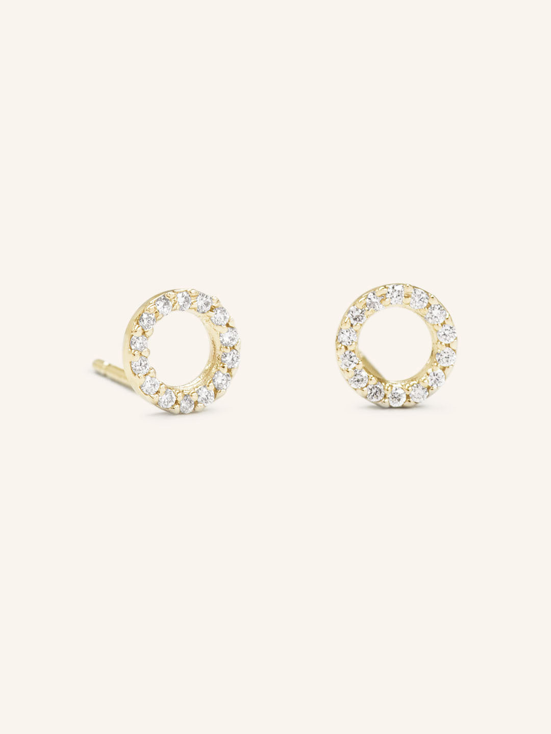 Sunlight Diamond Stud Earrings