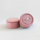 Velvet Backdrop Single Ring Box - Rose Pink