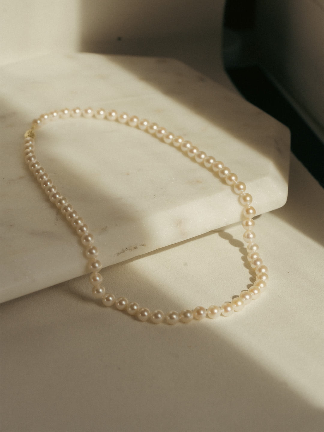 Pearl Jewelry: The Enduring Elegance for Your Everyday Wardrobe