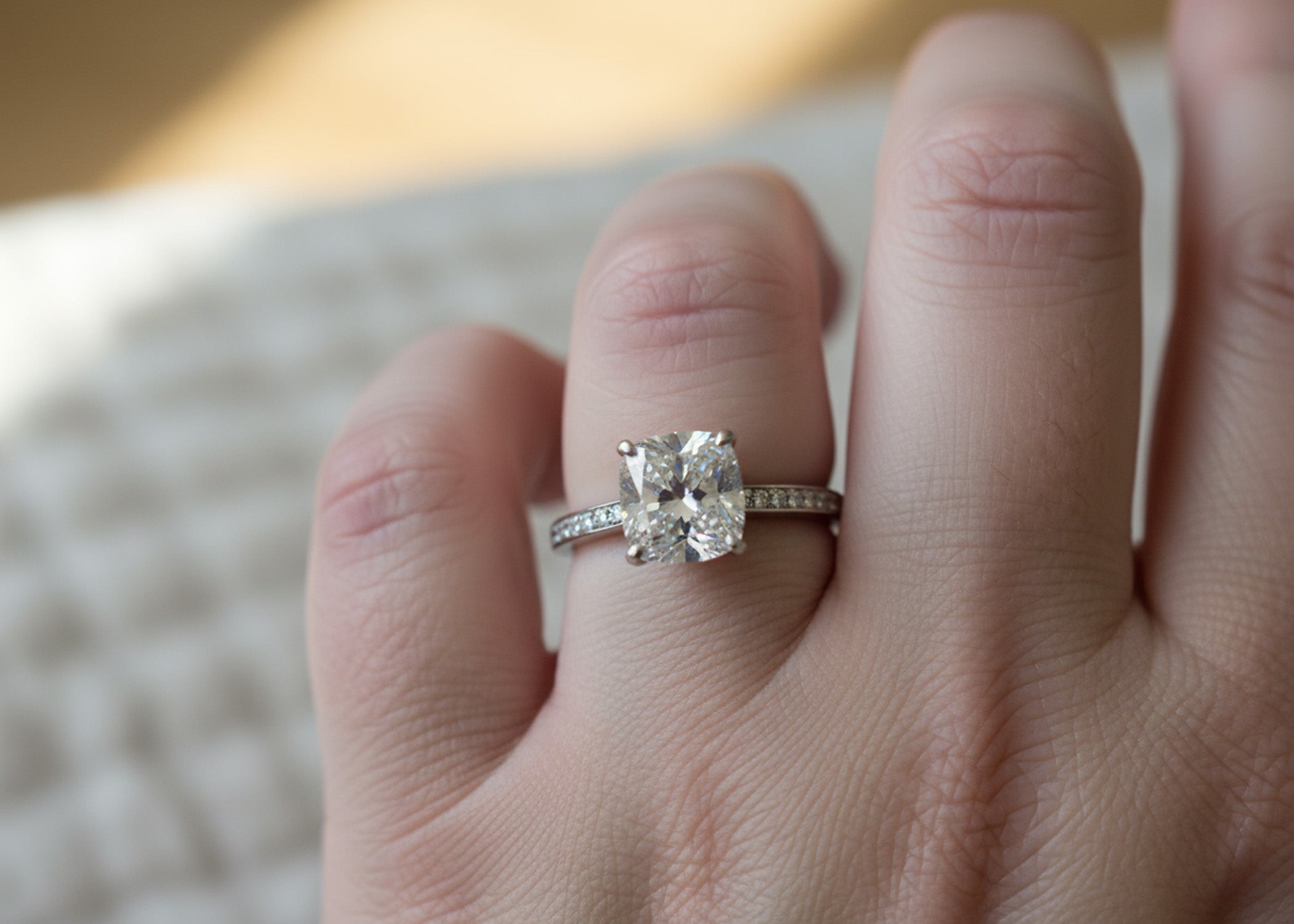 Engagement Rings for Wider Fingers: Finding the Perfect Fit