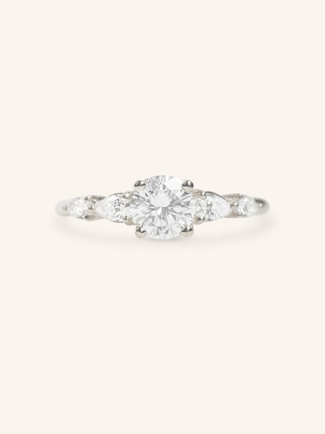 Bella Round Diamond Engagement Ring