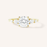 Bella Round Diamond Engagement Ring