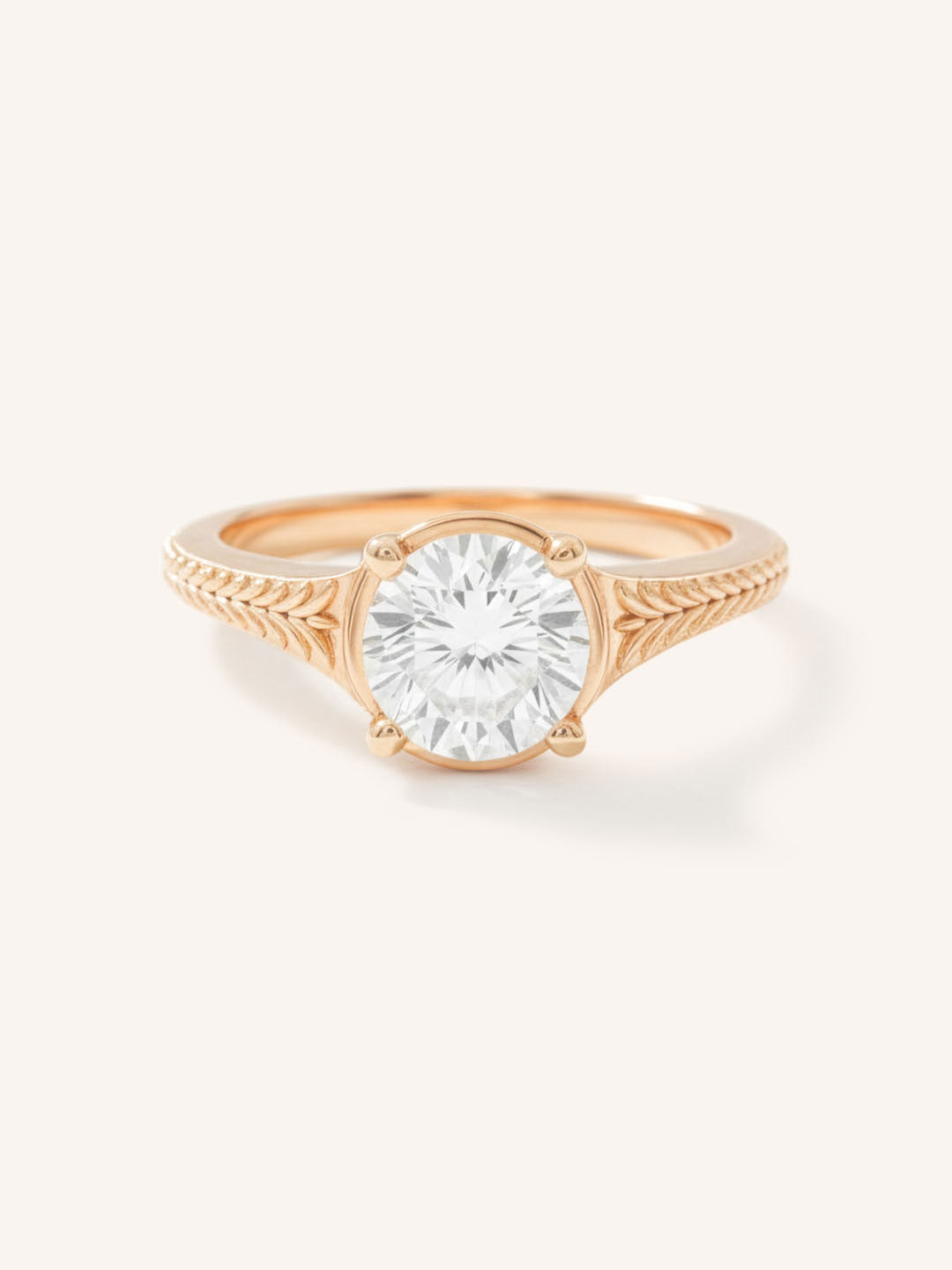 Whera Round Diamond Solitaire Engagement Ring