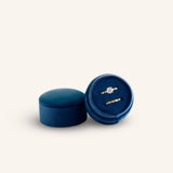 Velvet Backdrop Double Ring Box - Royal Blue