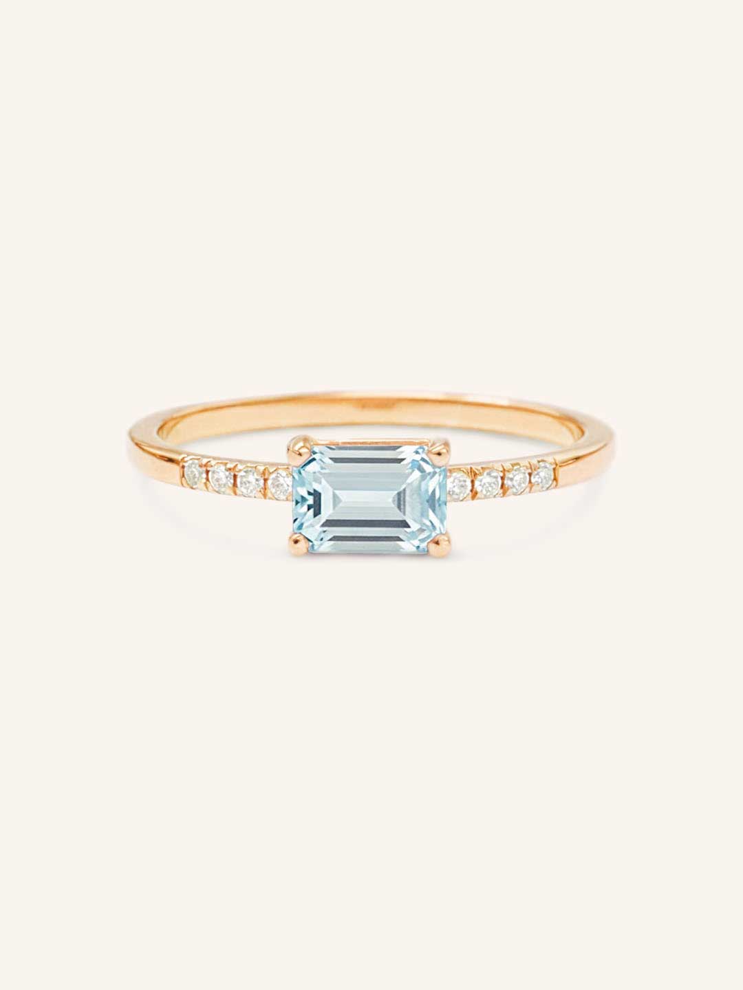 Rose gold Winterberry aquamarine diamond ring front view on white background