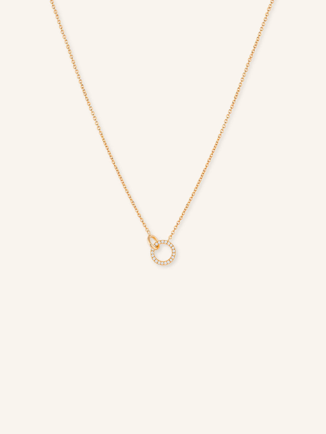 Interlocking Diamond Circle Necklace