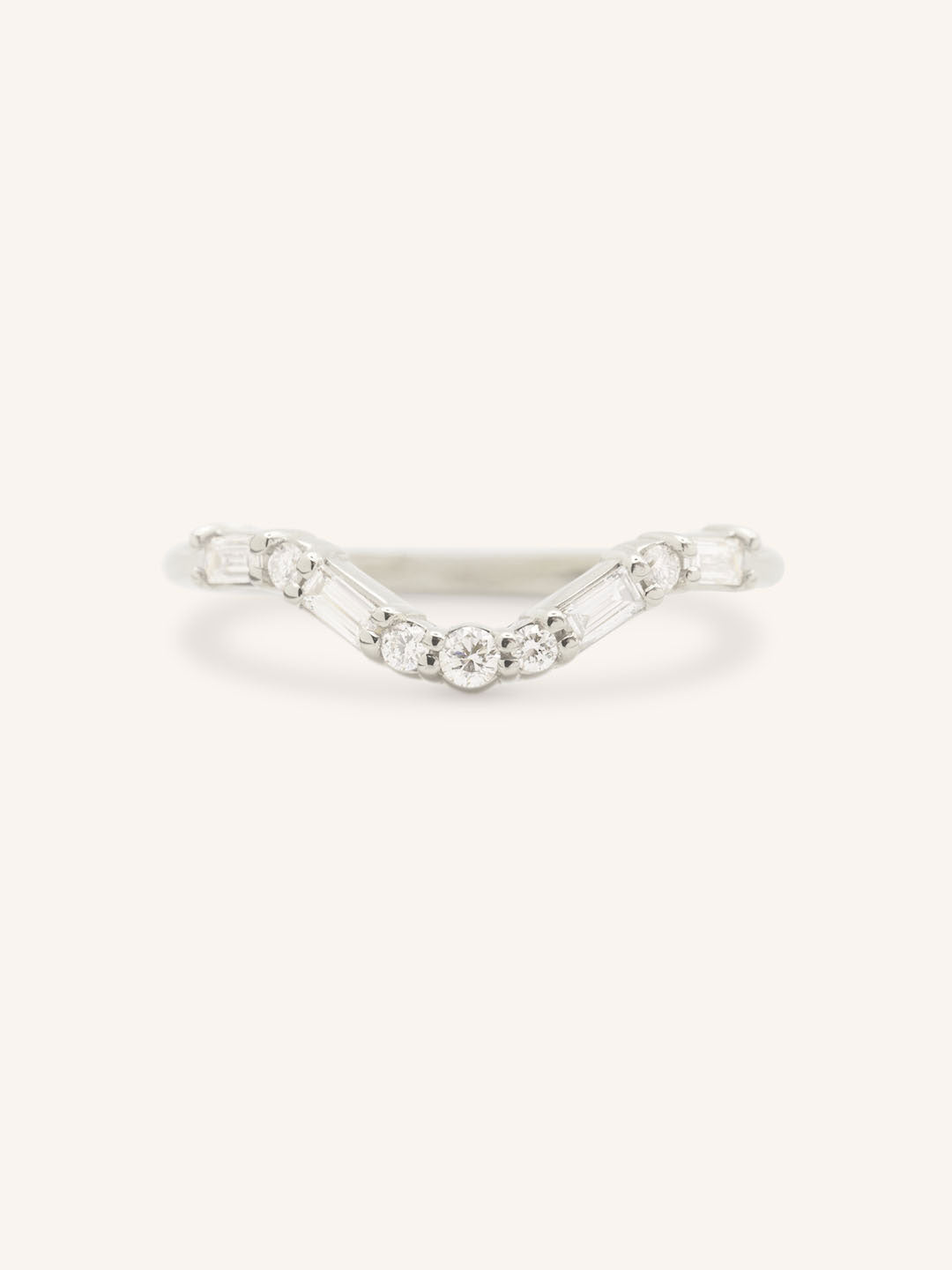 Alice Curved Diamond Ring