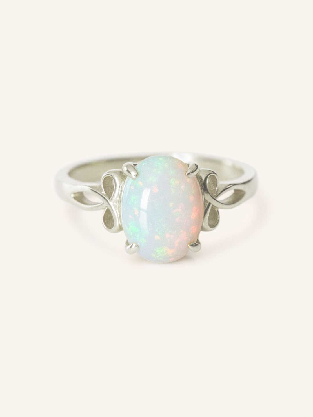 Medina Oval Opal Ring